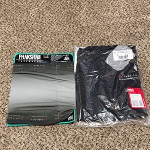 PARK CITY UTAH Phunkshun Wear Double Layer Face Mask & Helly Hansen 1/2 Zip Shir